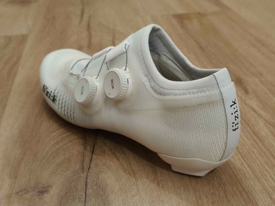 Sapatos de estrada Fizik Vega Carbon "Novos"