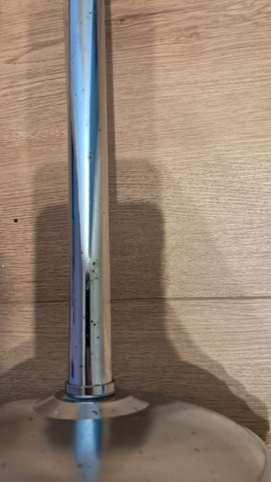 Stojak na papier toaletowy wolnostojący