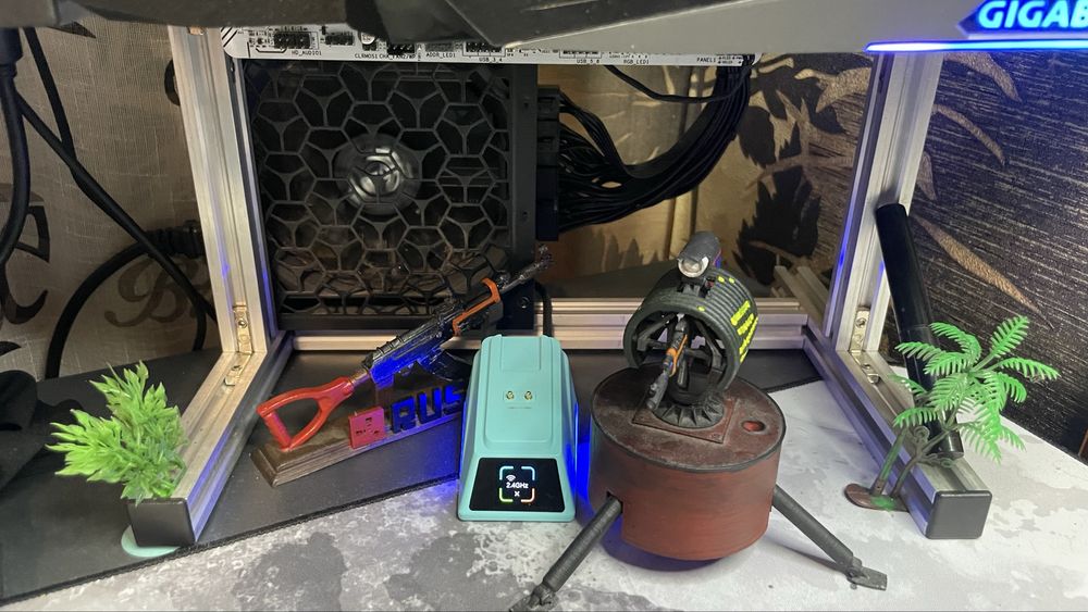 Продам стенд, откритий копус для пк