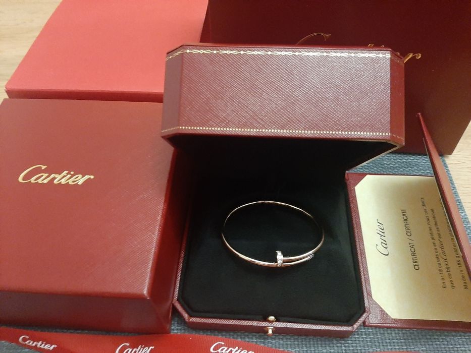 Cartier Juste un clou, браслет золотой с бриллиантами Гвоздь.