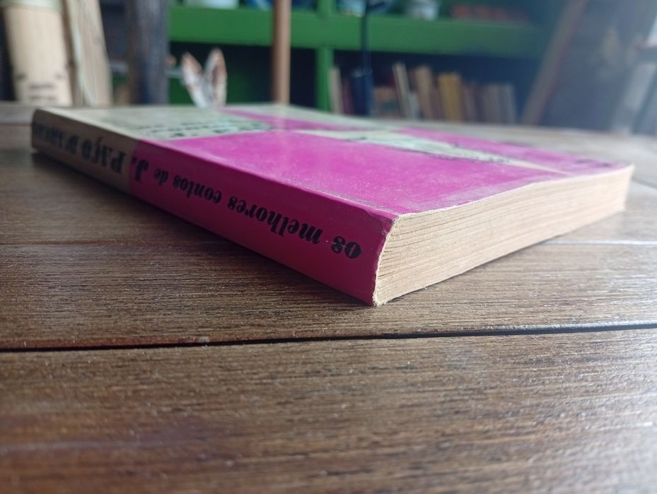 Livro  "Os Melhores Contos de J. Paço d'Arcos"