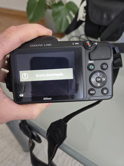 Máquina fotográfica Nikon Coolpix L340