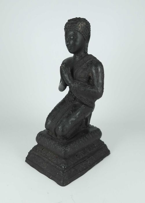 Buda ajoelhado Khmer / Tailândia em metal
