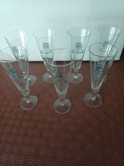 Taças de champanhe "Caves da Montanha"