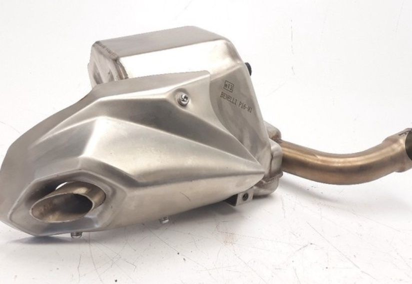 Escape original Benelli TRK 502