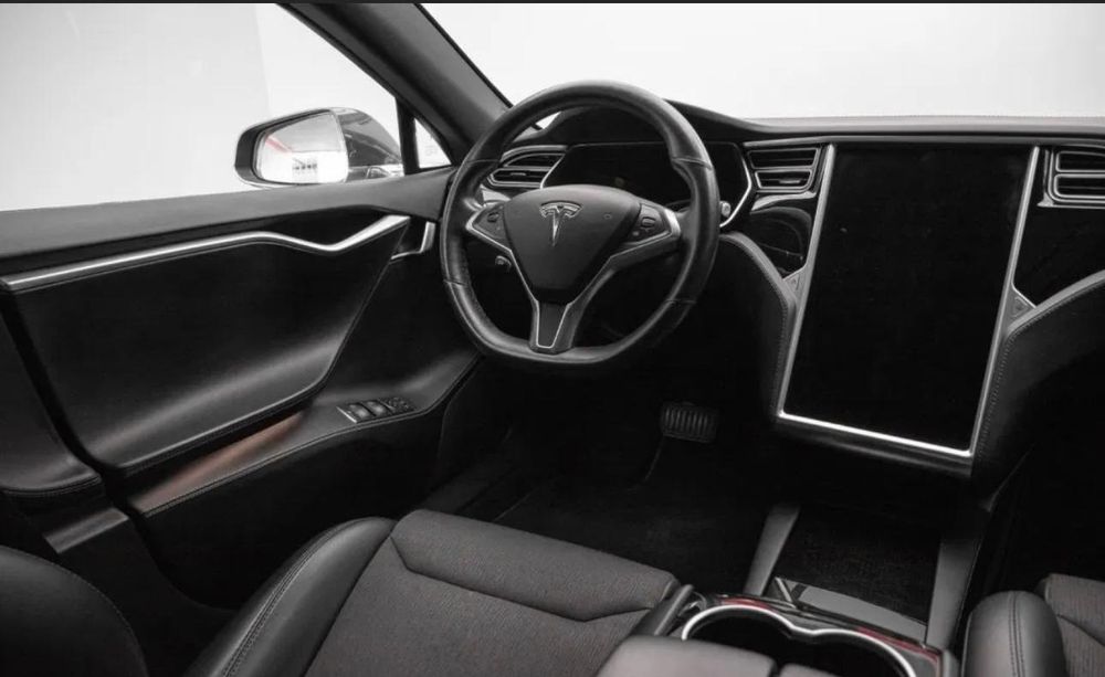 Tesla Model S 100 d