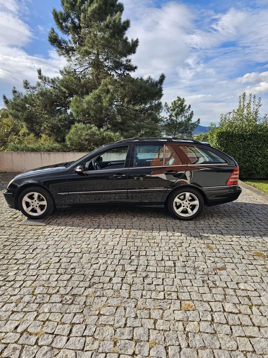 Mercedes-Benz C220 CDI Avantgarde (W203)