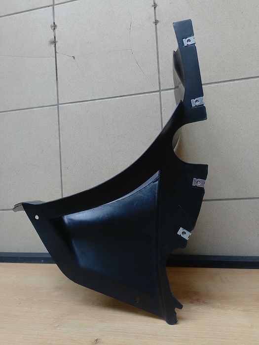 Підкрилок крила передній / задній