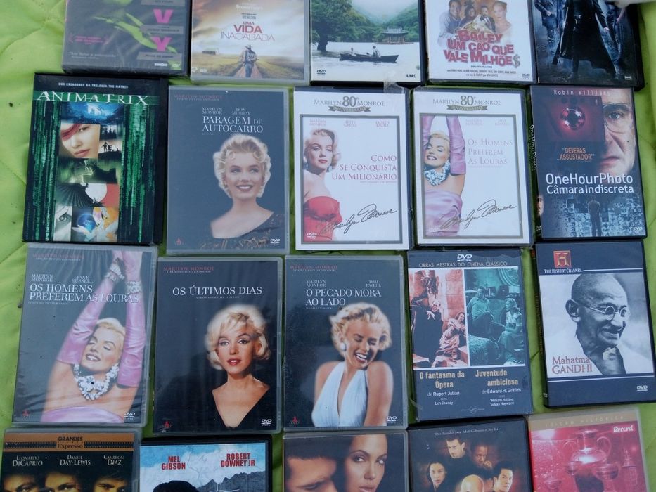 30 filmes incluindo Marylin Monroe