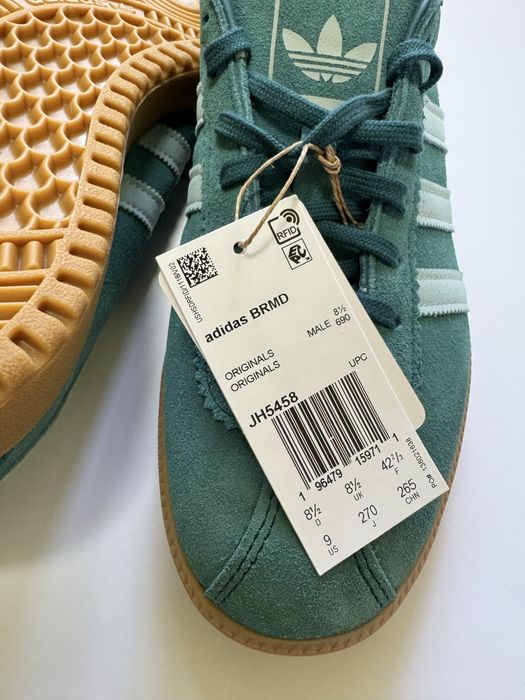 Оригінал  Adidas Bermuda green розмір 41 42 42,5 43