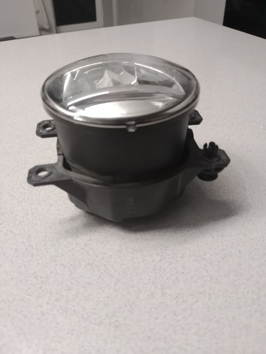 ПТФ ліва з кріпленням LED Subaru" ОРИГІНАЛ"