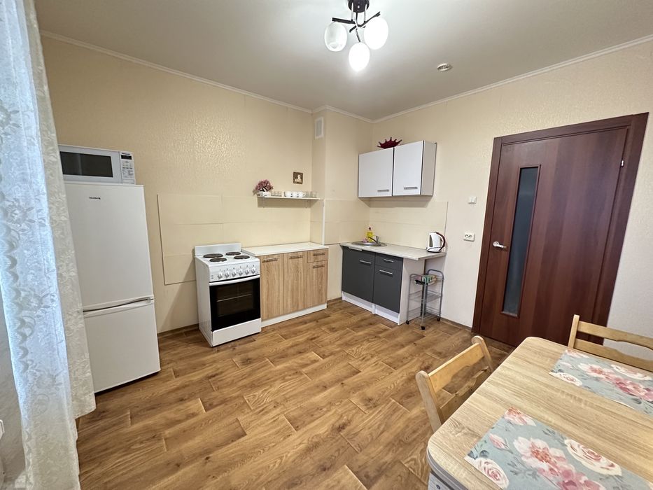 1 к Теремки  ВДНГ ЖК Акцент Глушкова9Є  подобово