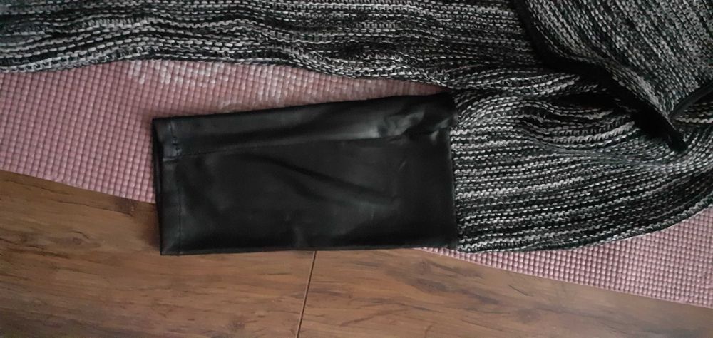 NARZUTKA sweter wdzianko