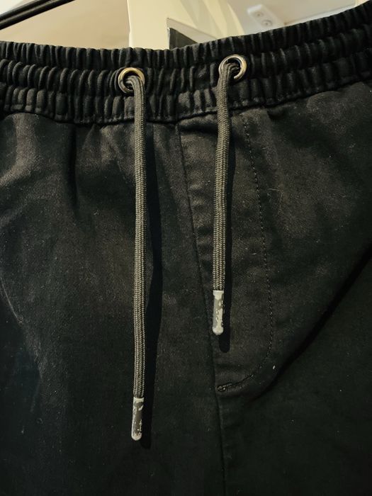 Spodnie bojówki r.170 Pull&Bear