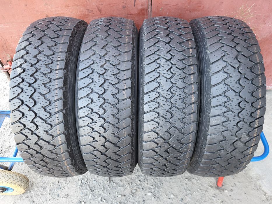 215/75/16C R16C Semperit HI-GRIP 4шт ціна за 1шт шини