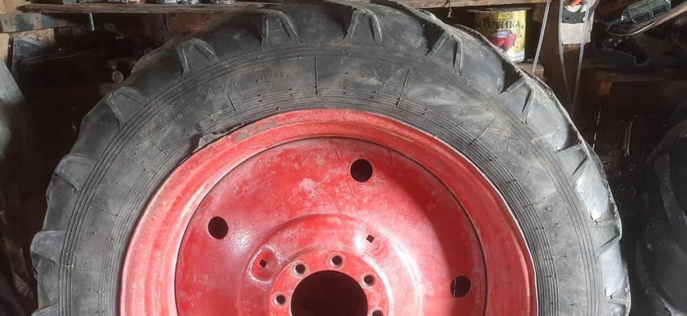 Продам колеса на трактор юмз-6