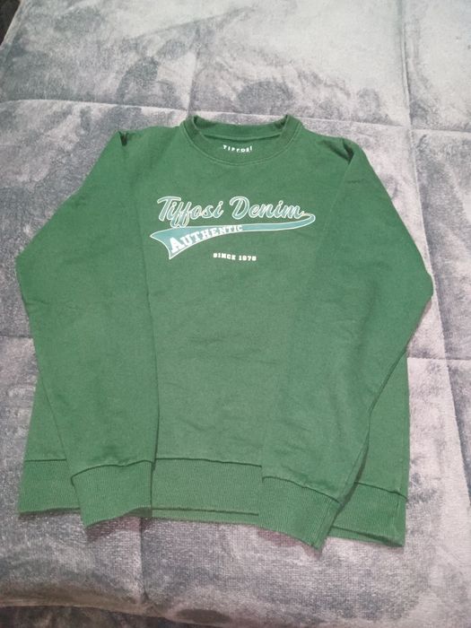 Sweat Tiffosi XS
Usada apenas 3 vezes 
Como nova
Preço não negociável