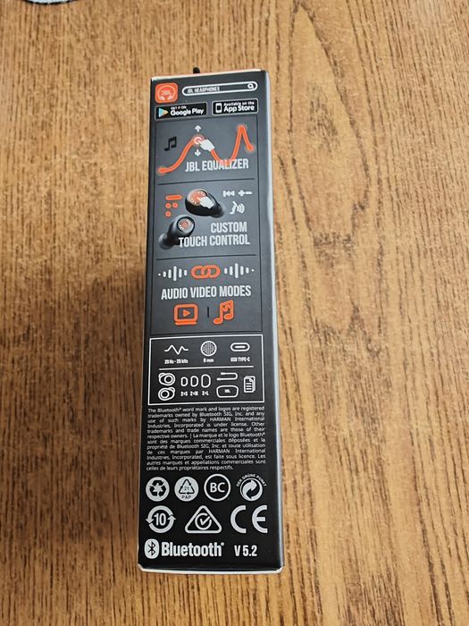 Słuchawki JBL Wave Buds Nowe