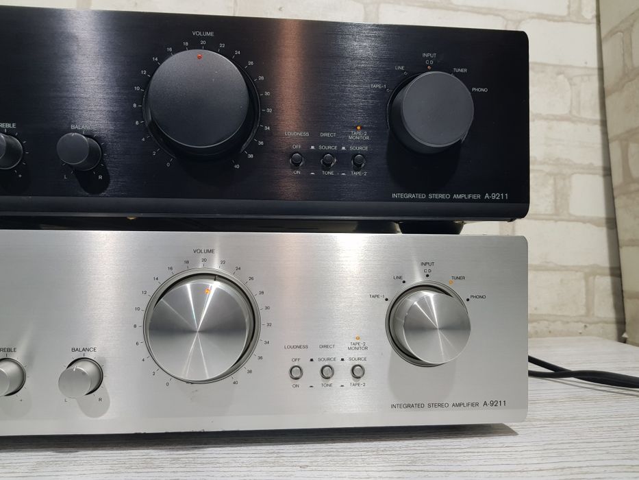 Стерео підсилювач ONKYO A-9211,*2х80 Вт, б/у з Німеччини