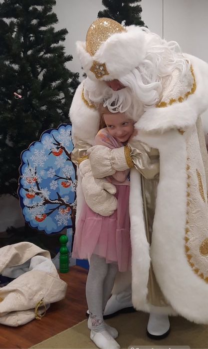 Дед мороз на дом, Дід Мороз і Снігуронька.