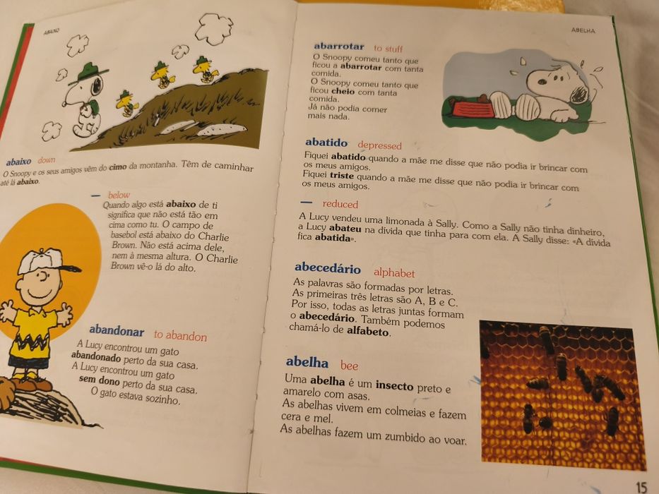 3 primeiros volumes do dicionário de Charlie Brown