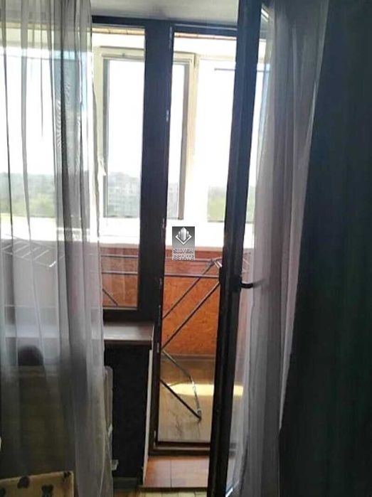 Продаж 1-кімнатної квартири в 9-ти поверхівці, Хортицький район