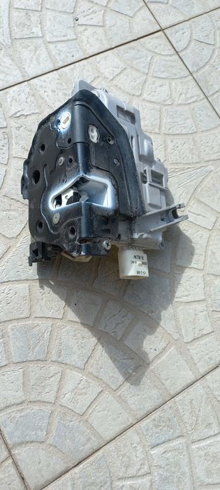 AUDI A4 B8/Seat/Skoda/Etc - Fechadura Frente Esquerda 8J2.837015A