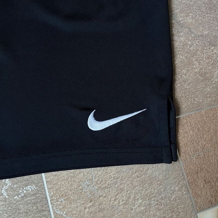 Nike спортивні шорти