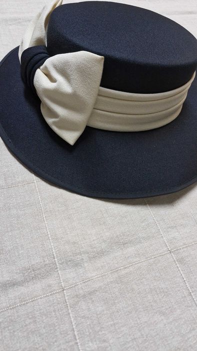 Selling a Formal Hat