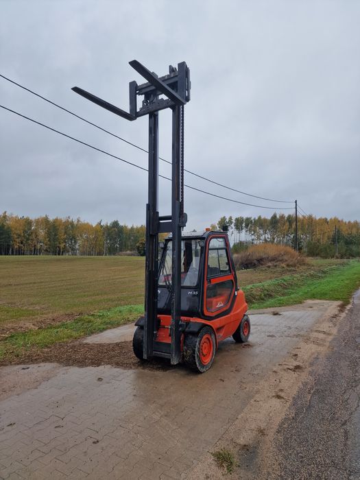 Wozek widlowy linde h35 h40 h45 . Perkins . Pelna kabina .