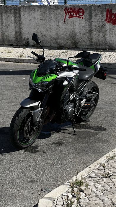 Kawasaki Z900 2021