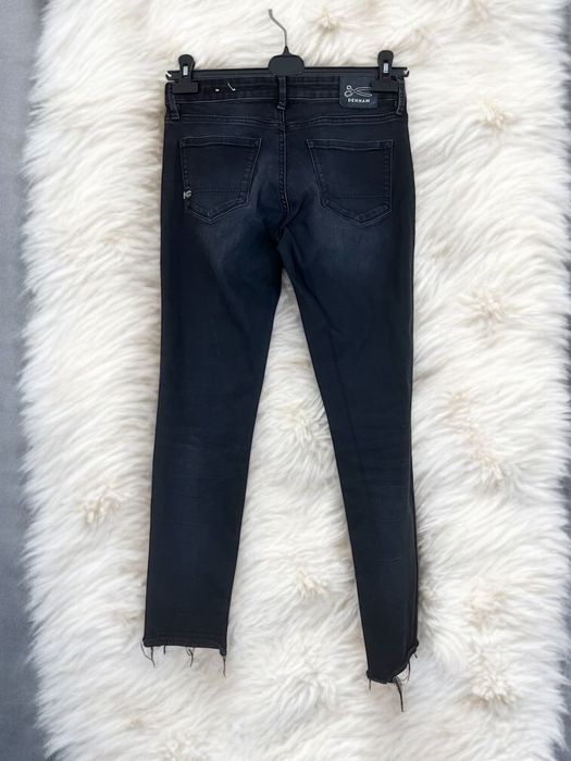 Denham Monroe Girlfriend Fit roz. W26 L30 damskie dżinsy do kostek