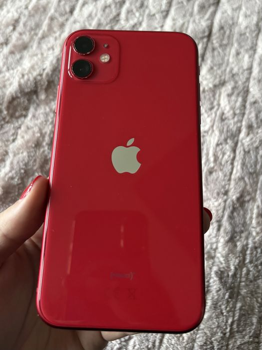 iPhone 11 Red 64 GB – bardzo dobry stan