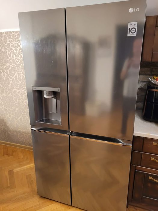 Lodowka LG kostkarka podajnik wody