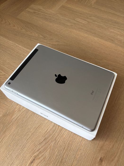 Idealny iPad 5 gen 32 GB Cellular Space Gray w PERFEKCYJNYM stanie!
