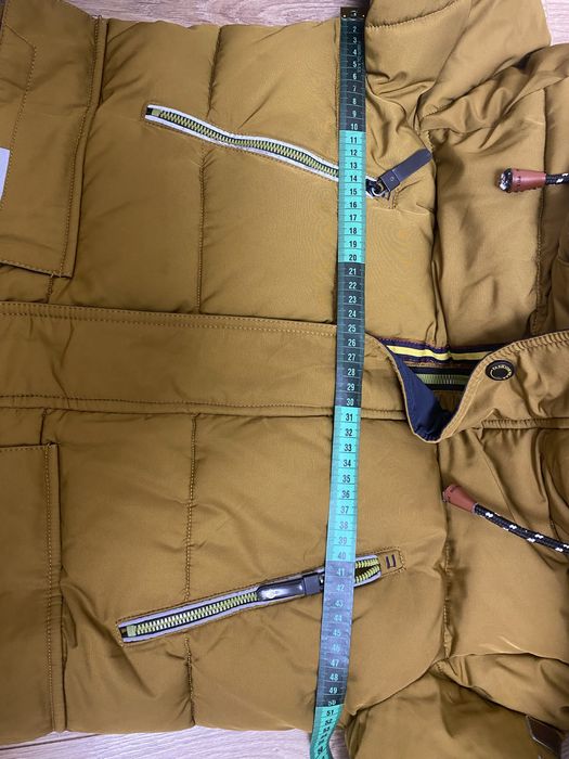 Зимова куртка для підлітка