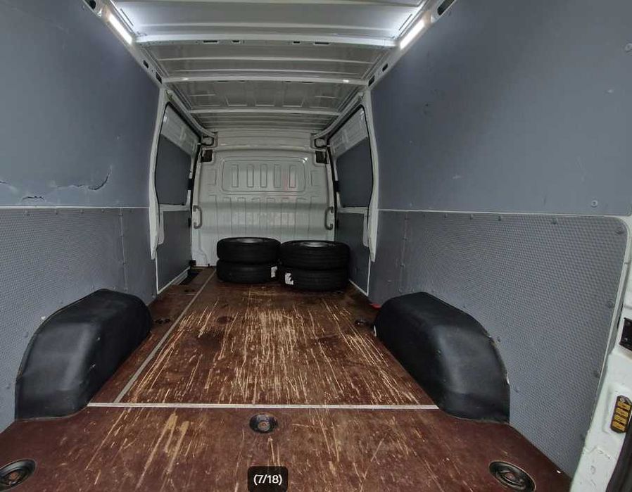 MAXUS e-Deliver 3  53 квт на  330 км 5м3, 1 тн