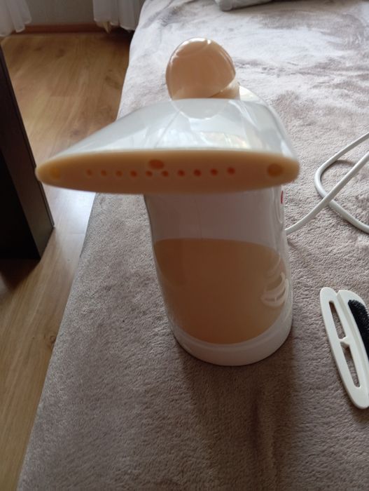 Parownica ubraniowa Rovus