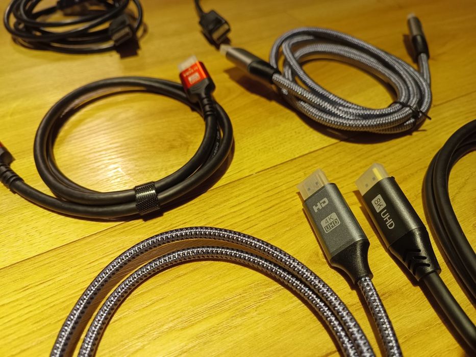 Przewody, kable, przejściówki HDMI-HDMI, HDMI-DP 4K, 8K, UHD