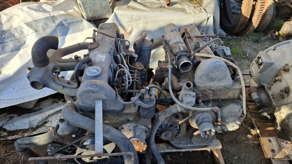 Silnik mercedes 300d i 240d