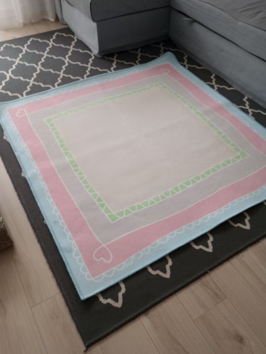 Dywan do pokoju dziecięcego IKEA