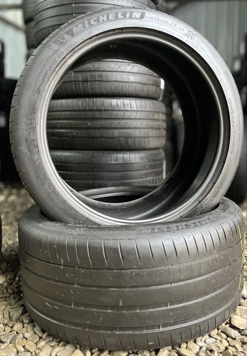325/35 R23 2 шт. Michelin PilotSport4