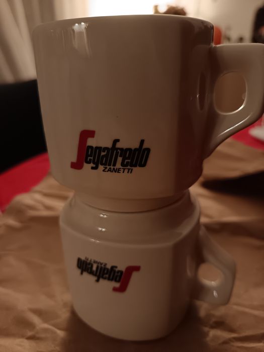 Chávenas (latte/cappuccino)| Zegafredo