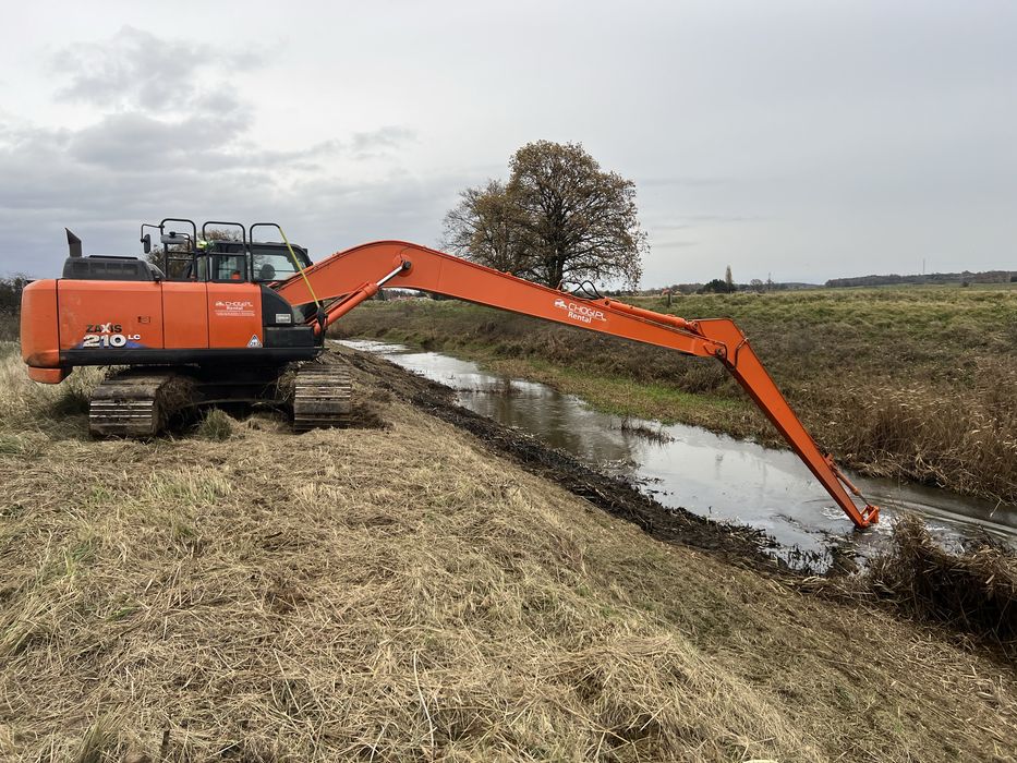 Usługi Koparką/wywrotką/minikoparką/koparkoładowarka