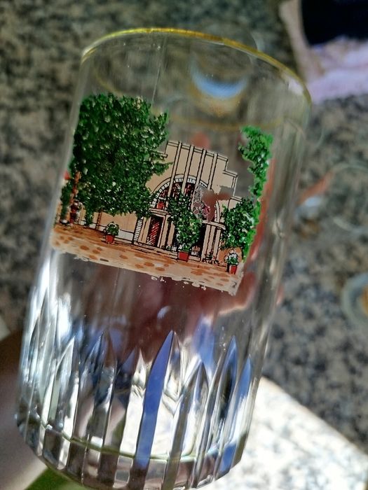 Vários copos e caneca447012994559528962
