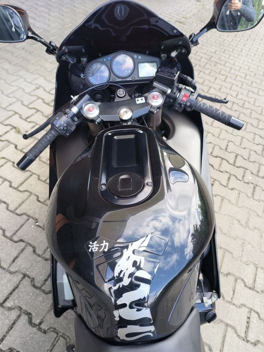 Zx12R (Hayabusa Killer)