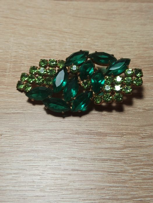 Брошь. Чехословакия. Яблонекс. Винтаж