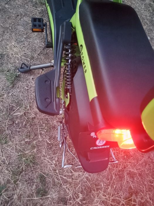 электроскутер crosser1