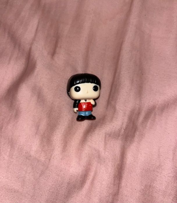 stranger things kinder joy