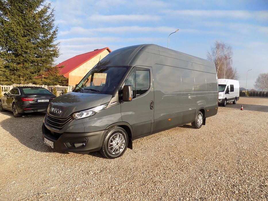 Iveco DAILY; 3.0-POWER, HI MATIC, FURGON MAXX, L4H3,!  Polski Salon. Przebieg; 38 Tyś Km!!